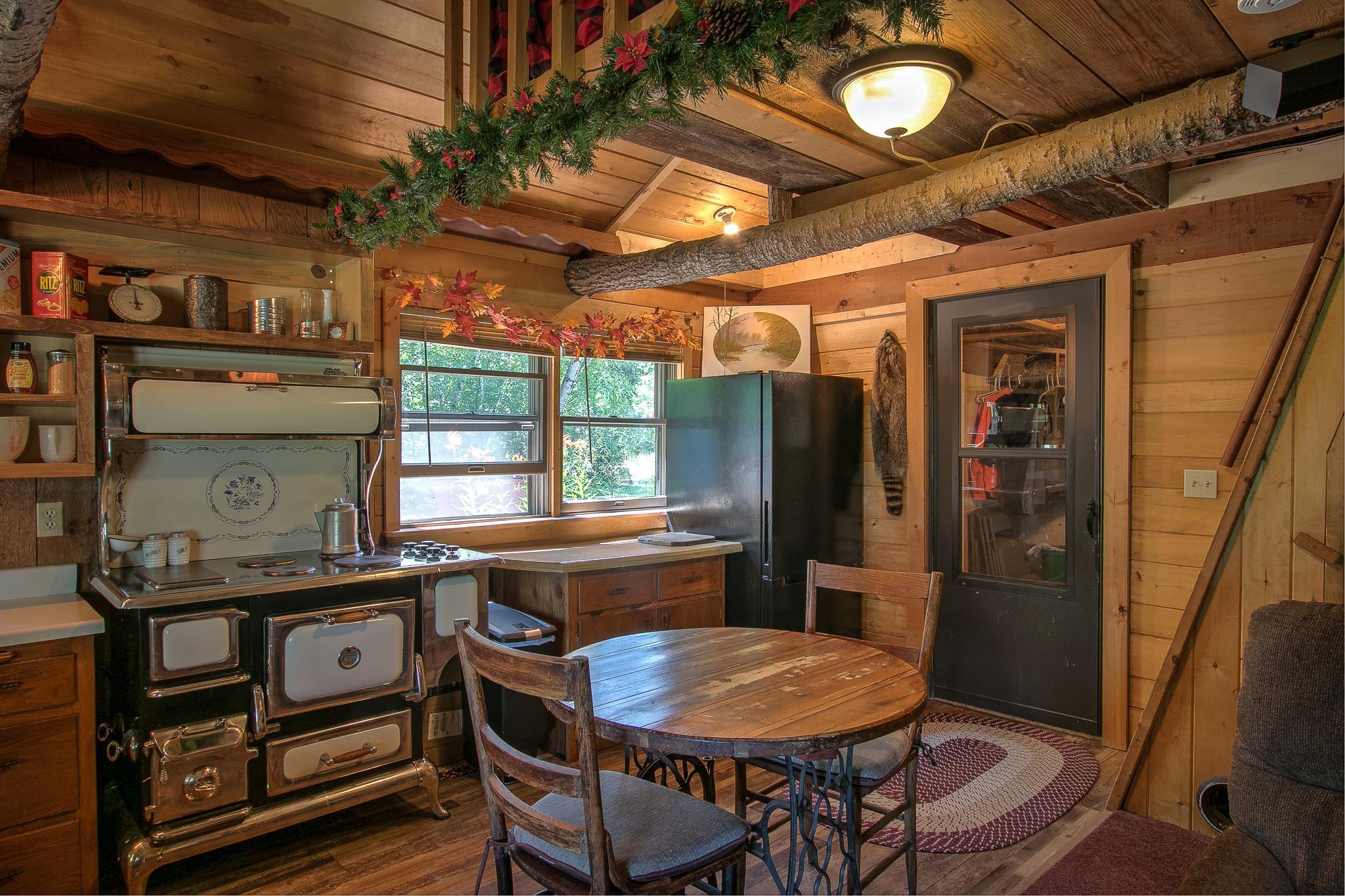 2nd image of 29280 Brook Park Rd, Brook Park, MN 55007 | MLS# 7133933