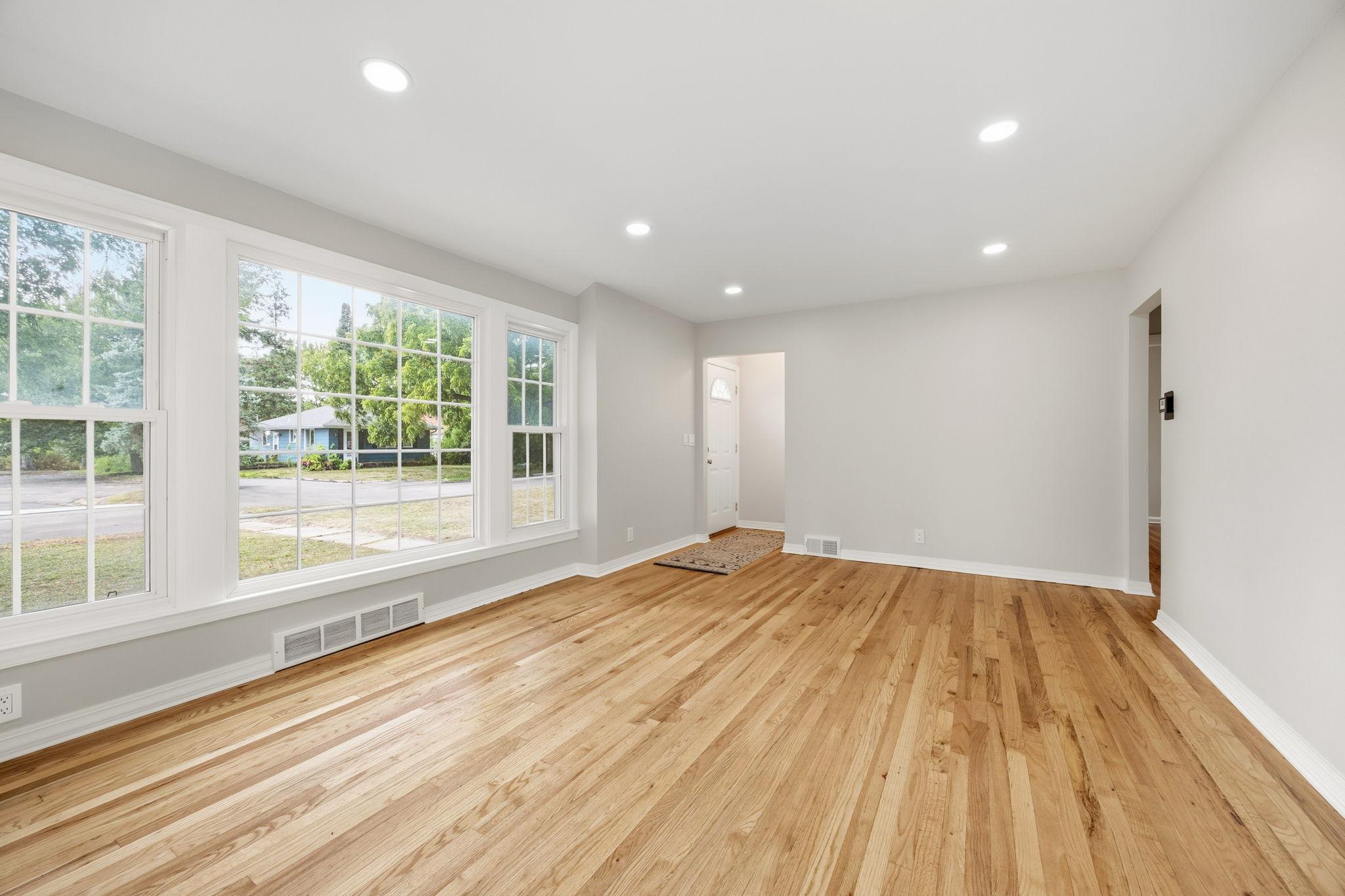 4th image of 2951 Independence Ave S, Saint Louis Park, MN 55426 | MLS# 7133937