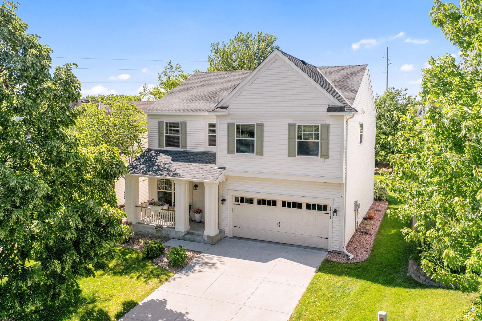 1st image of 14124 55th Ave N, Plymouth, MN 55446 | MLS# 7134025