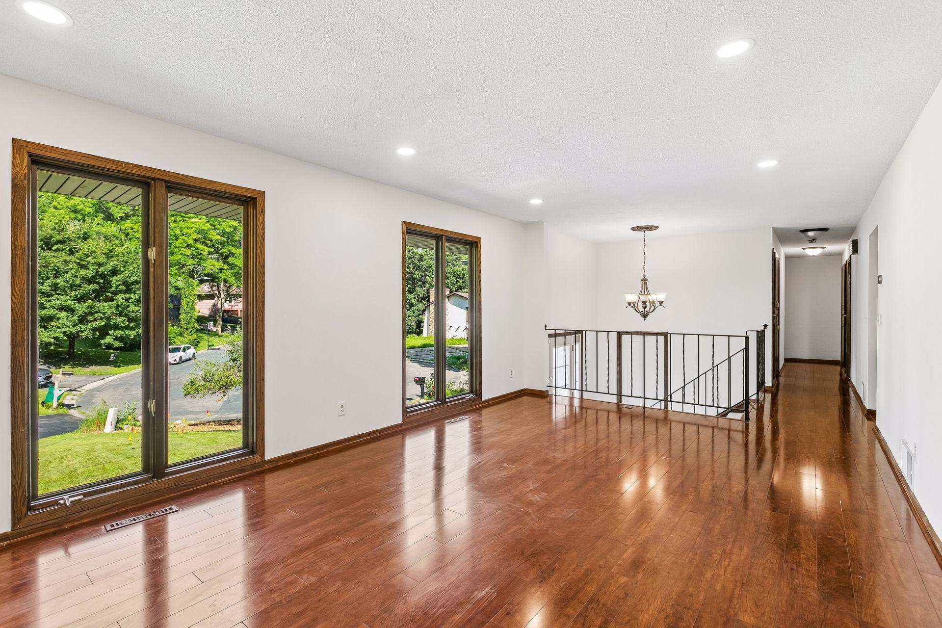 4th image of 761 Torchwood Ct, New Brighton, MN 55112 | MLS# 7134074