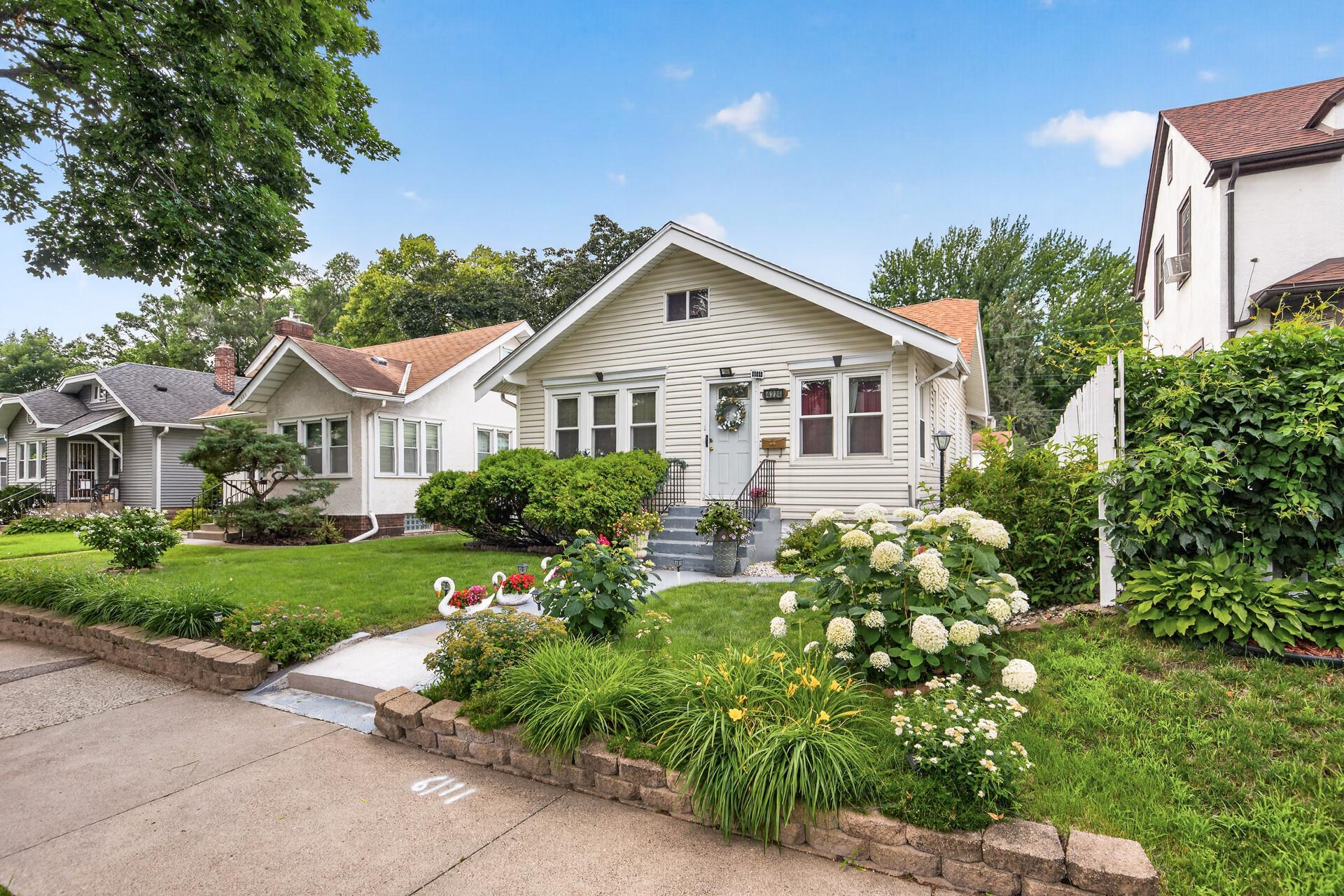 1st image of 4224 Stevens Ave, Minneapolis, MN 55409 | MLS# 7134136