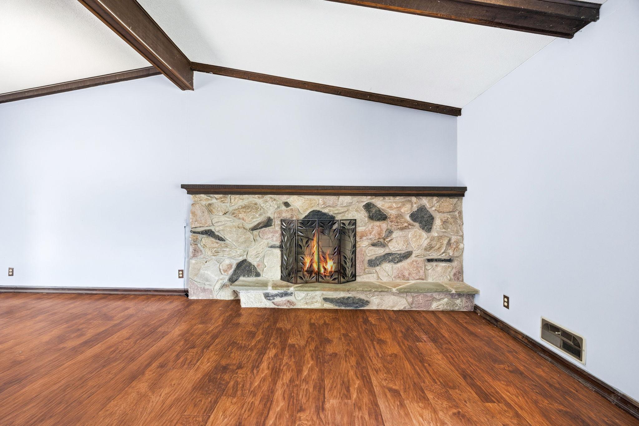 5th image of 48 Winthrop St N, Saint Paul, MN 55119 | MLS# 7134146