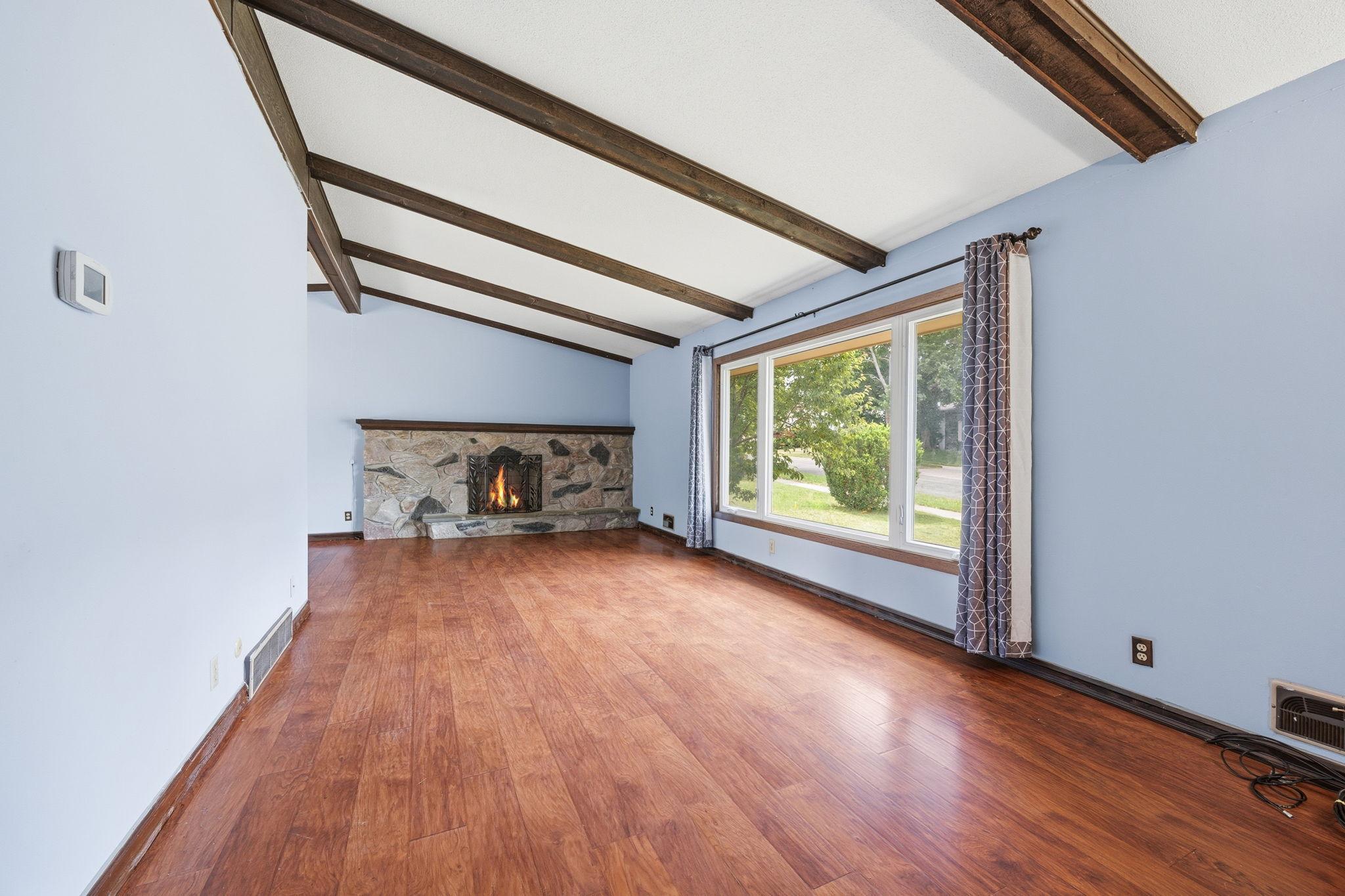 4th image of 48 Winthrop St N, Saint Paul, MN 55119 | MLS# 7134146