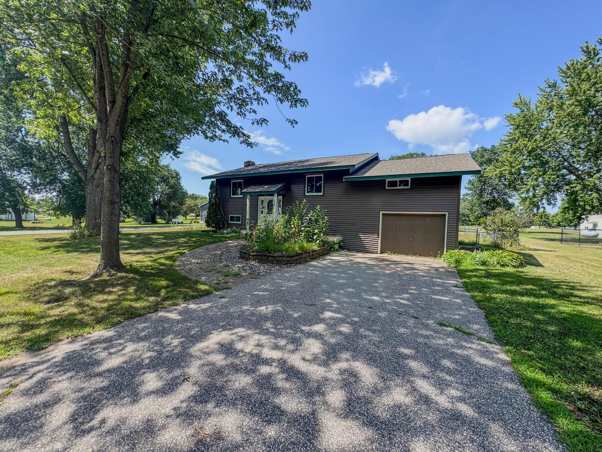2nd image of 1226 N Herman St, Buffalo City, WI 54622 | MLS# 7134159