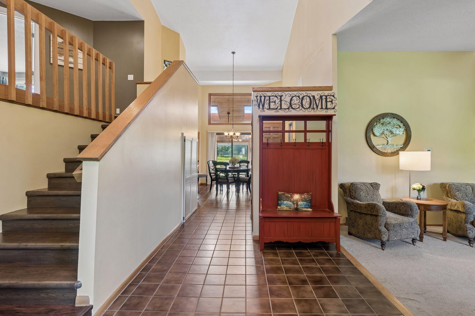 5th image of 9629 Bennett Pl, Eden Prairie, MN 55347 | MLS# 7134165