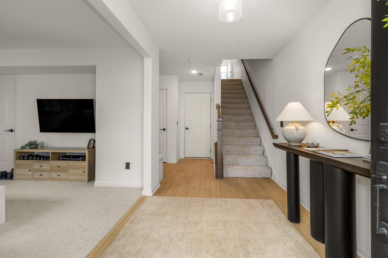 2nd image of 15577 Everglade Ave, Apple Valley, MN 55124 | MLS# 7134195