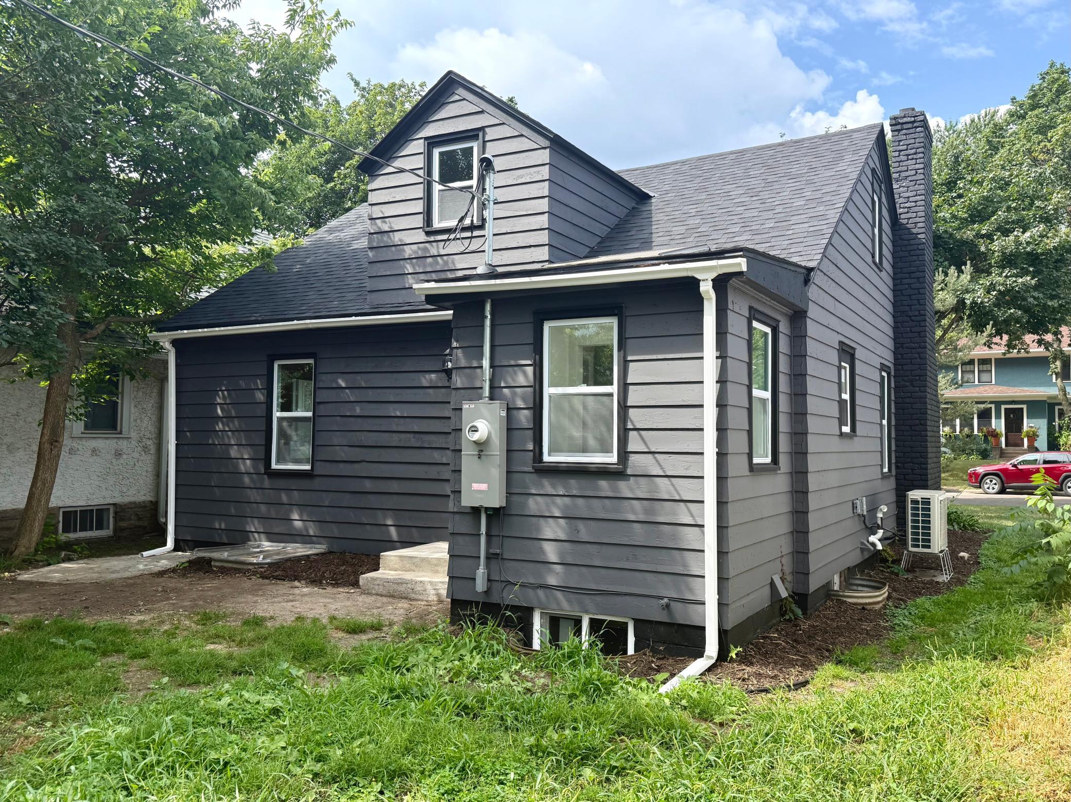 33rd image of 1496 Hamline Ave N, Saint Paul, MN 55108 | MLS# 7134202