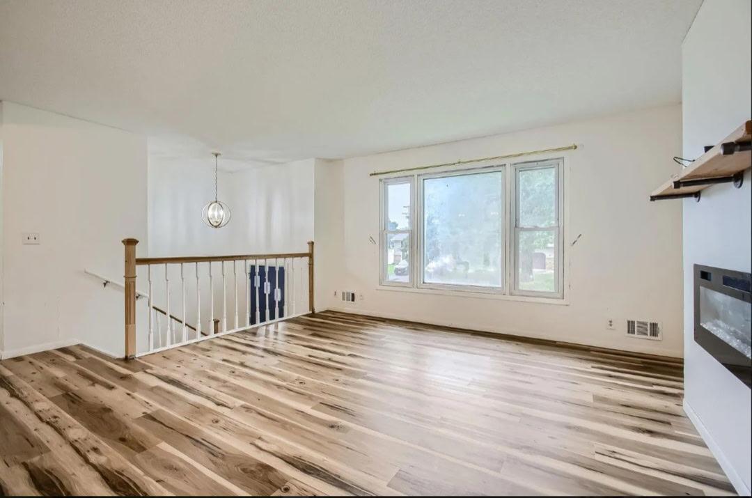 5th image of 8027 Fairmont Cir Ne, Fridley, MN 55432 | MLS# 7134208