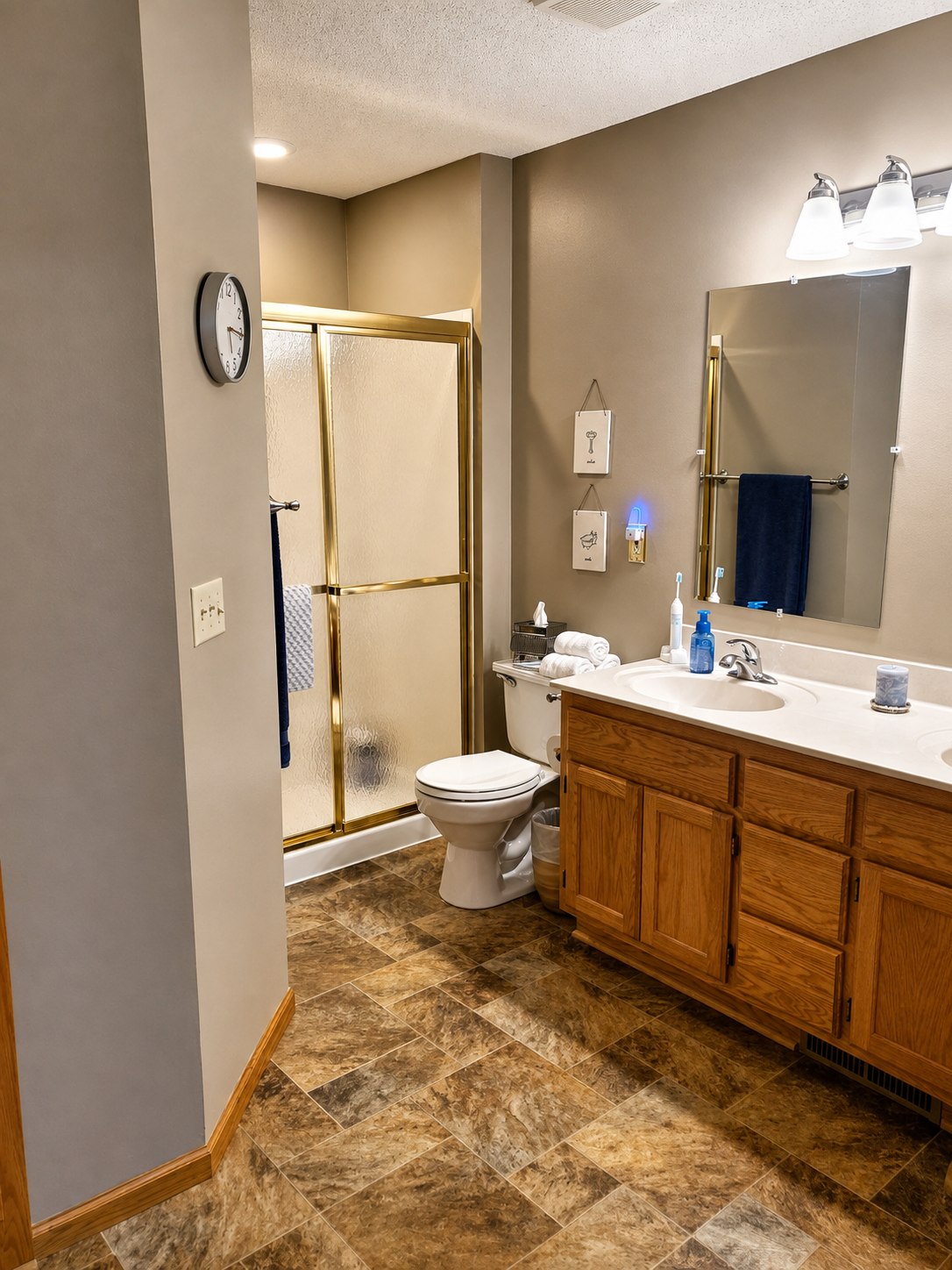 3rd image of 3823 Minnesota Ln N, Plymouth, MN 55446 | MLS# 7134223