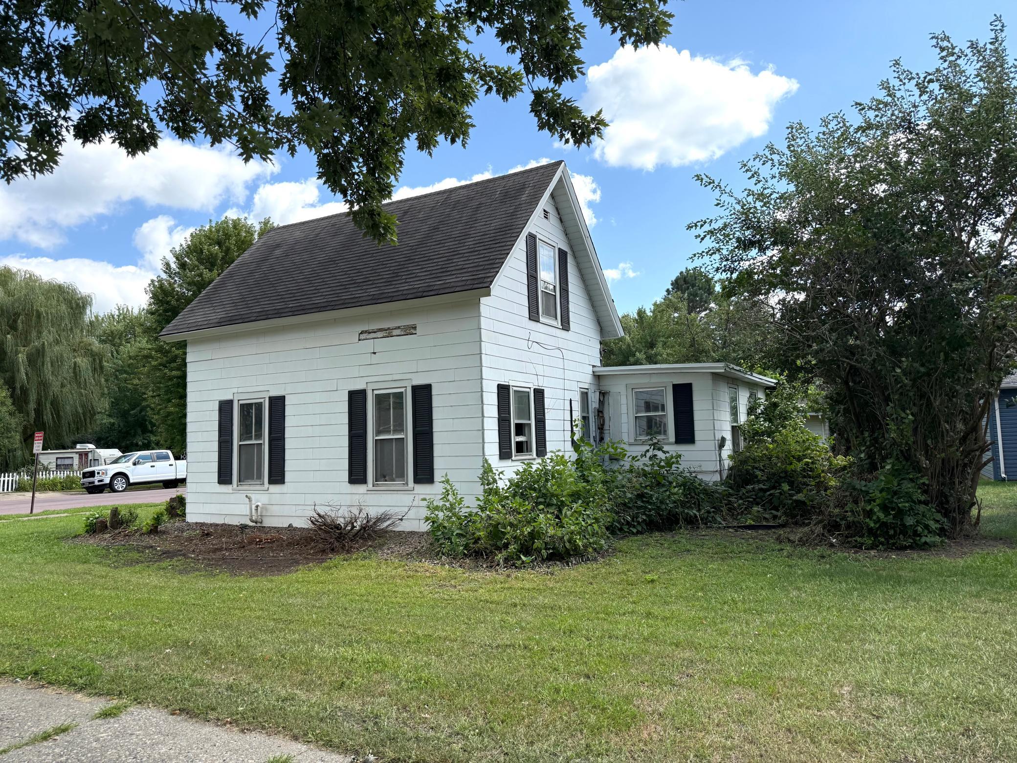 1st image of 802 S Halvorson St, Redwood Falls, MN 56283 | MLS# 7134274