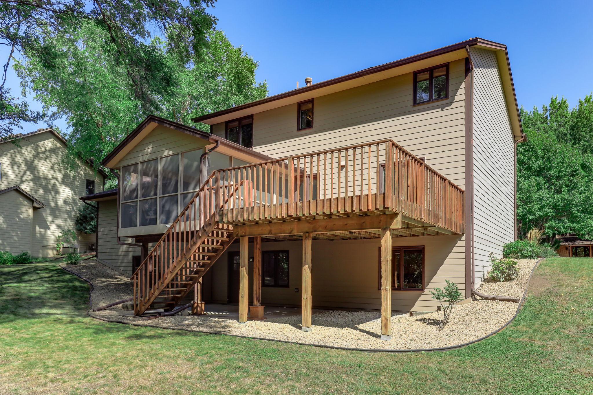 31st image of 4690 Parkridge Dr, Eagan, MN 55123 | MLS# 7134883