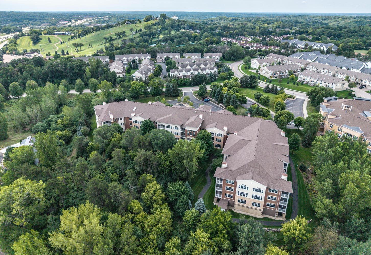 Listing Photo 2 - Condo for sale in building located at 500 Greenhaven Dr, Burnsville, MN 55306 - Unit #205