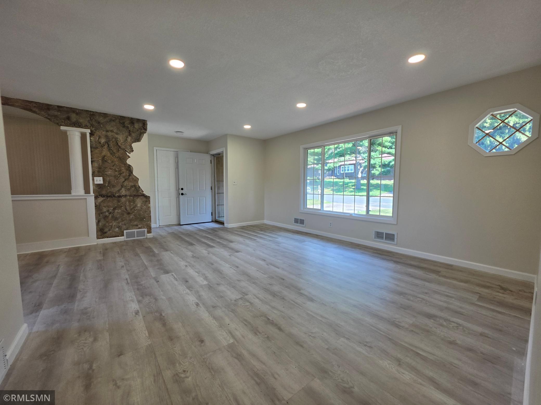 Photo 5 of Single family home for sale at 1306 Woodhill Rd, Burnsville, MN 55337 | MLS# 7137607 | Listing updated on 2026-09-03