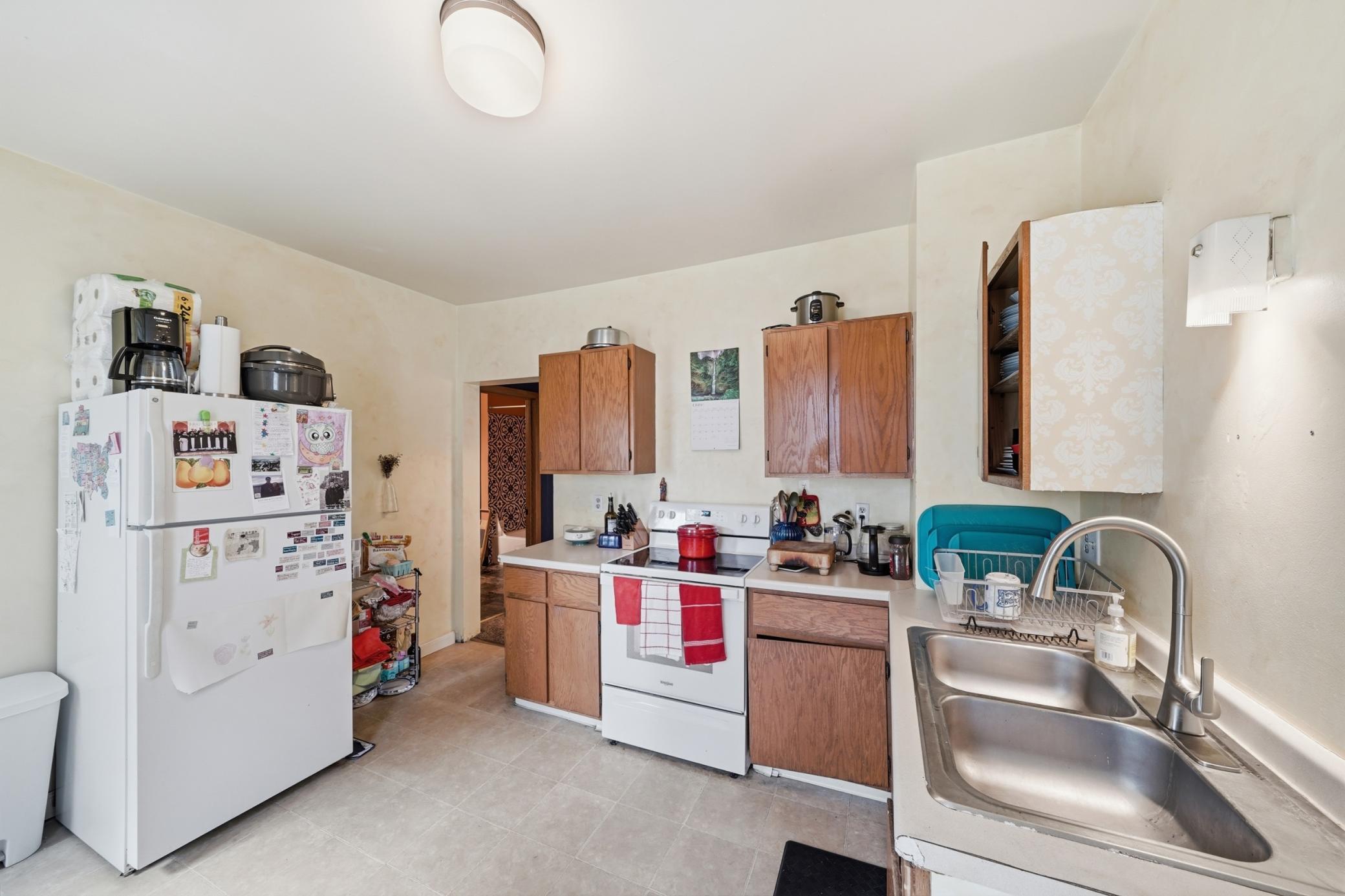 Photo 3 of House for sale at 606 20th Avenue S, Minneapolis, MN 55454 | MLS# 7138382 | Listing updated on 2026-09-04
