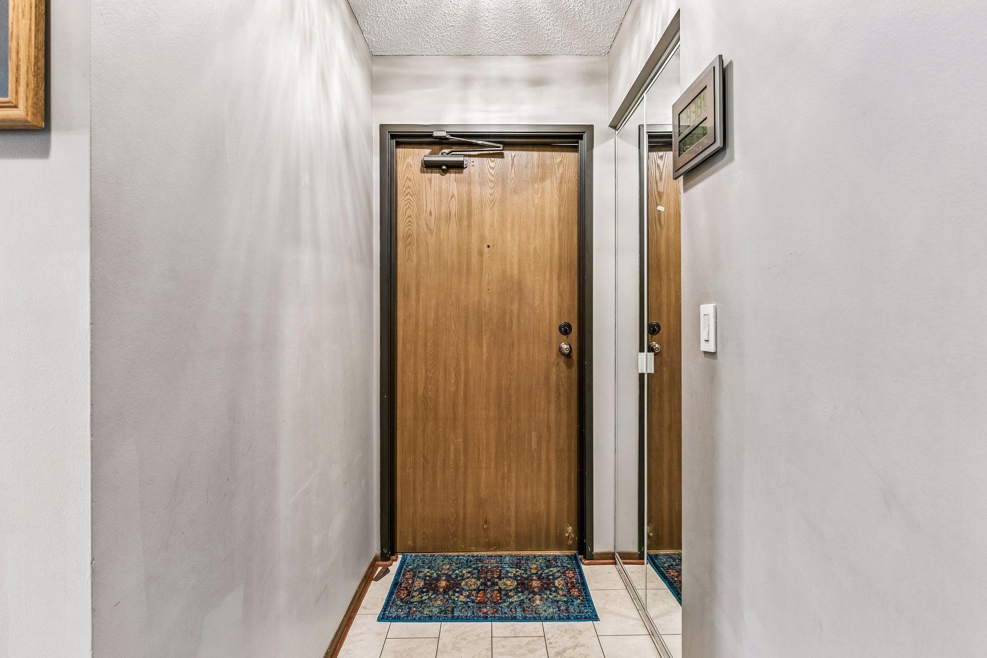 Photo 5 of Condo for sale at 1800 Riverwood Dr #219, Burnsville, MN 55337 | MLS# 7139127 | Listing updated on 2026-09-05