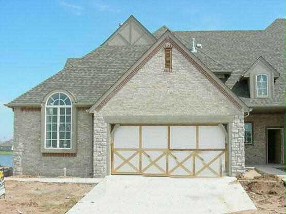 Homes for sale in Norman, OK | 213 Boulevard Du Lac, Norman, OK 73071 | MLS# 56165