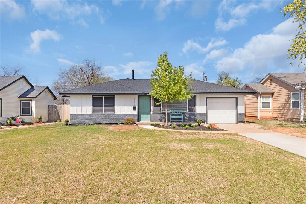 Homes for sale in Oklahoma, OK | 2917 Somerset Pl, Oklahoma, OK 73116 | MLS# 1104218