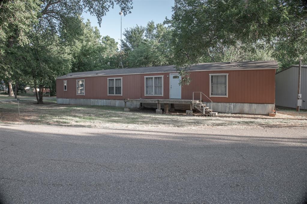 Homes for sale in Wanette, OK | 215 E 6Th St, Wanette, OK 74878 | MLS# 1123634