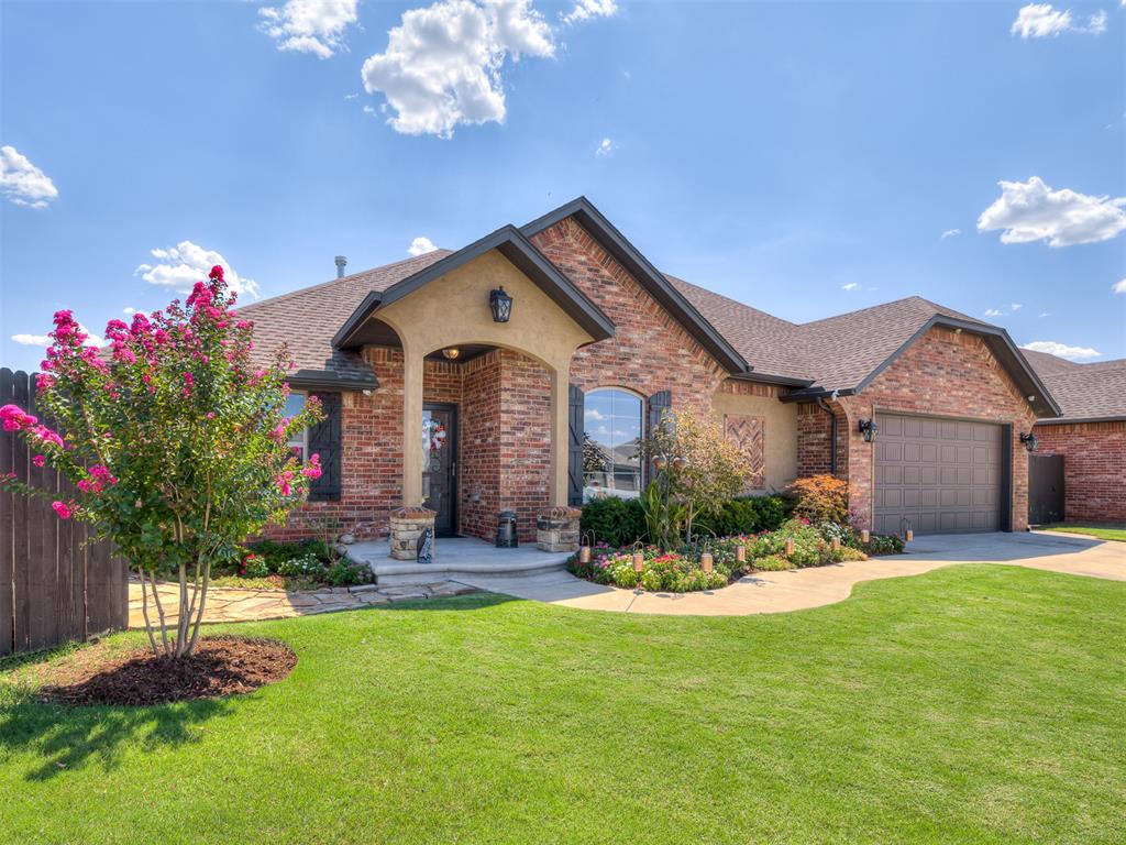 3rd image of 534 W Chickasaw Court Wy, Mustang, OK 73064 | MLS# 1135599