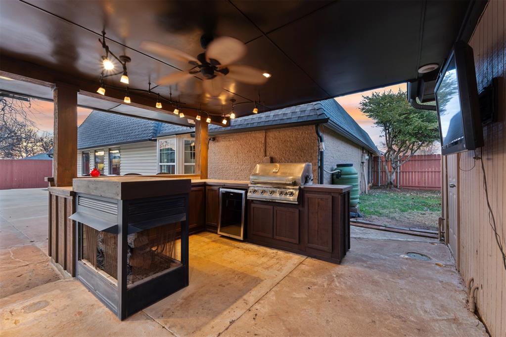 3rd image of 4008 Cherry Hill Ln, Oklahoma City, OK 73120 | MLS# 1153861