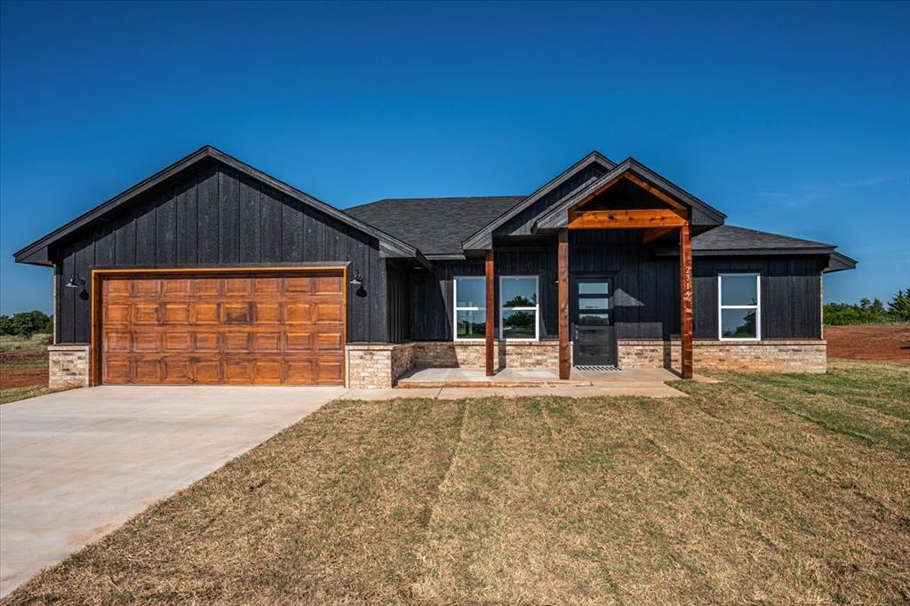 Homes for sale in Blanchard, OK | 2315 County Rd 1327, Blanchard, OK 73010 | MLS# 1163449