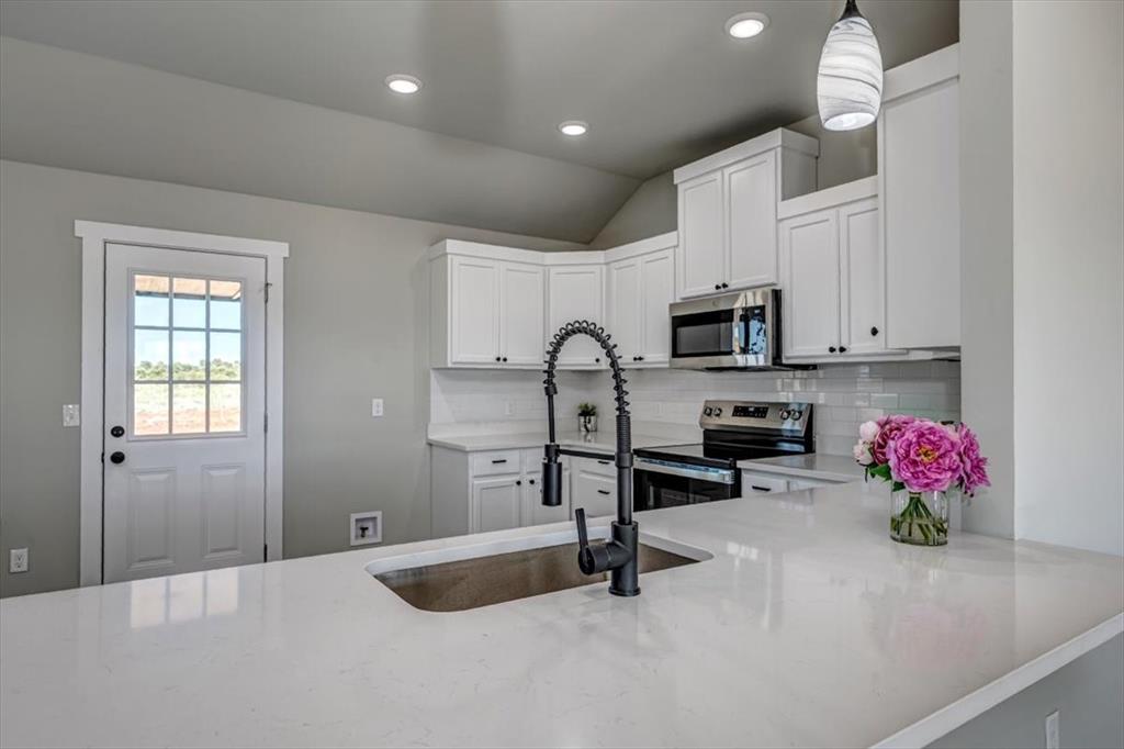 Homes for sale in Blanchard, OK | 2315 County Rd 1327, Blanchard, OK 73010 | MLS# 1163449