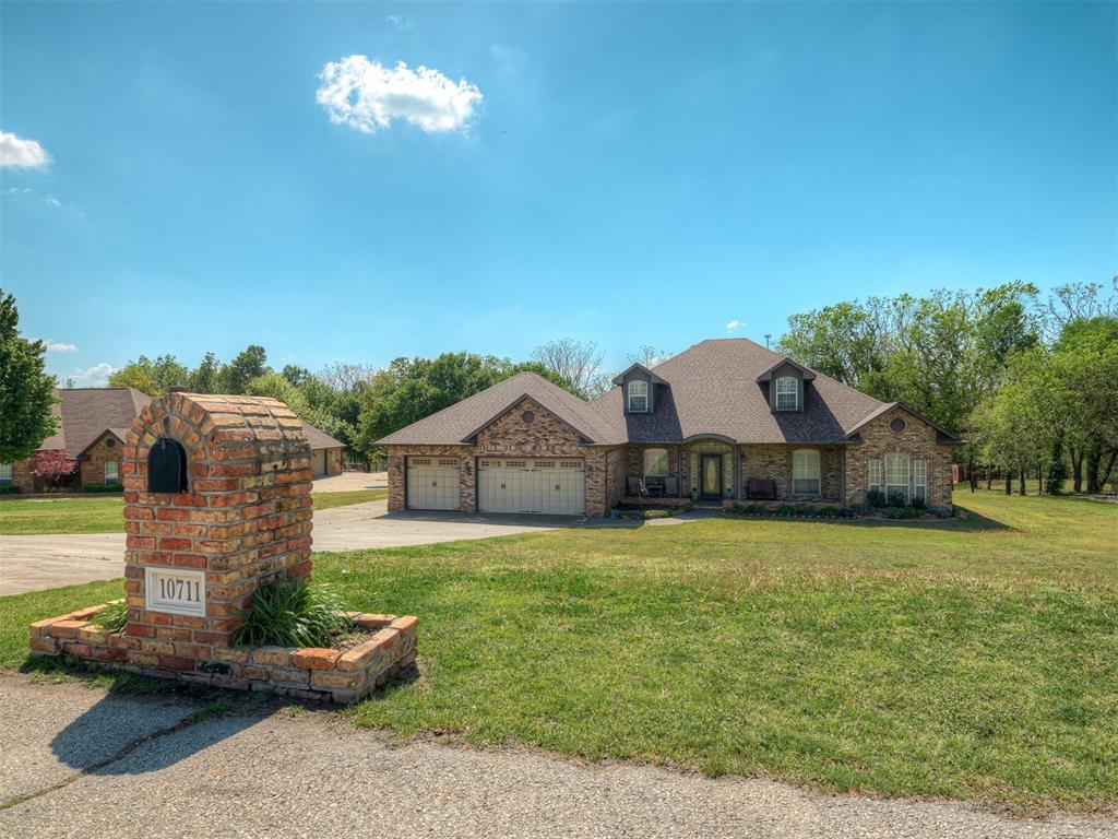 Homes for sale in Mustang, OK | 10711 Crystal Creek Dr, Mustang, OK 73064 | MLS# 1166010