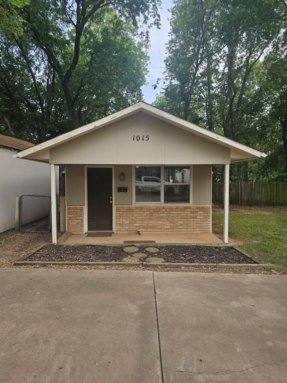 Homes for sale in Stillwater, OK | 1015 W 10Th Ave, Stillwater, OK 74074 | MLS# 1170539