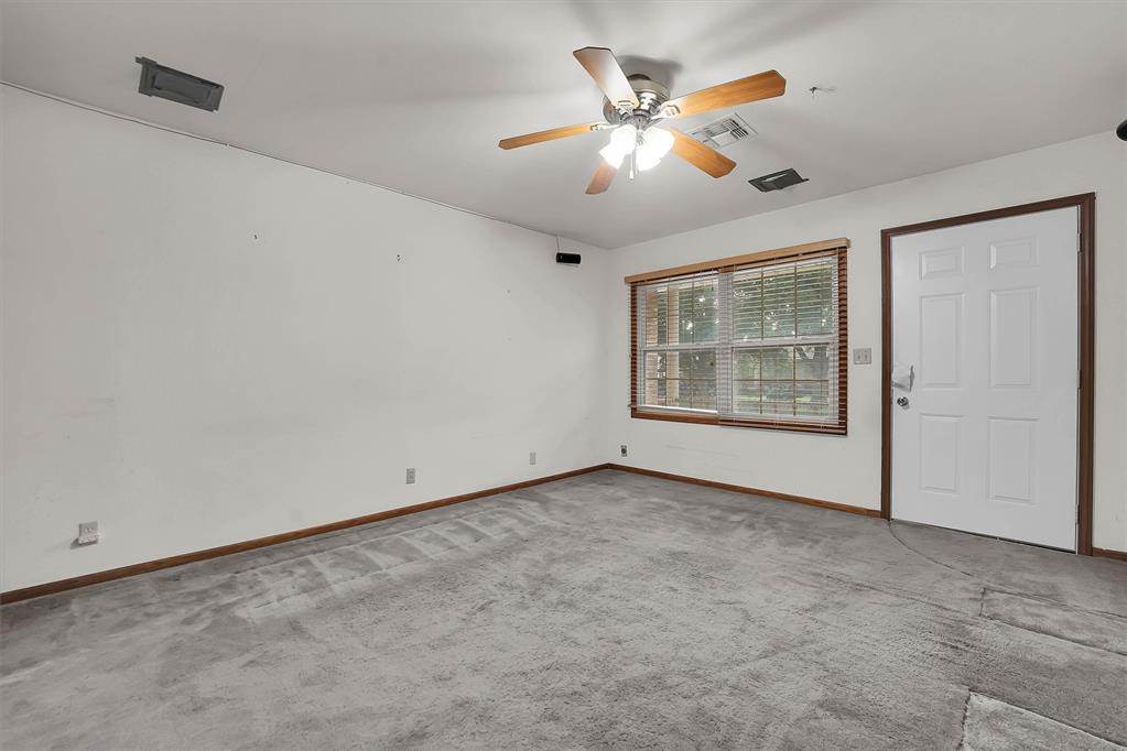 Homes for sale in Mangum, OK | 1905 N Oregon Ave, Mangum, OK 73554 | MLS# 1179017