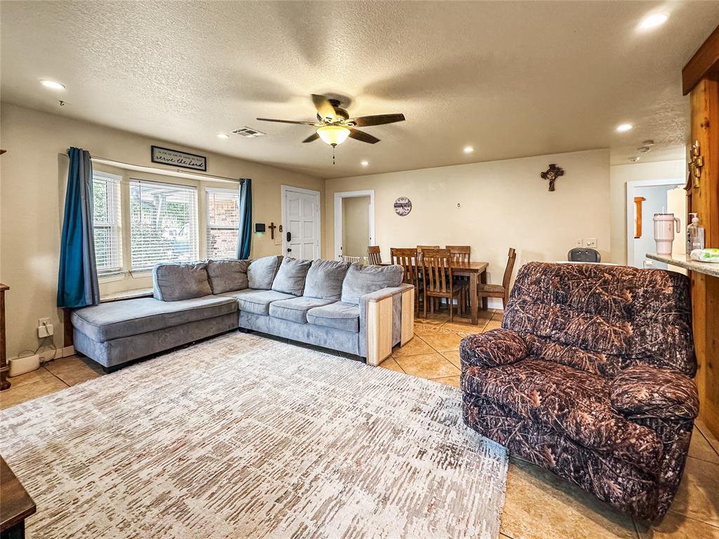 Homes for sale in Union, OK | 202 N Plum Ave, Union, OK 73090 | MLS# 1179503