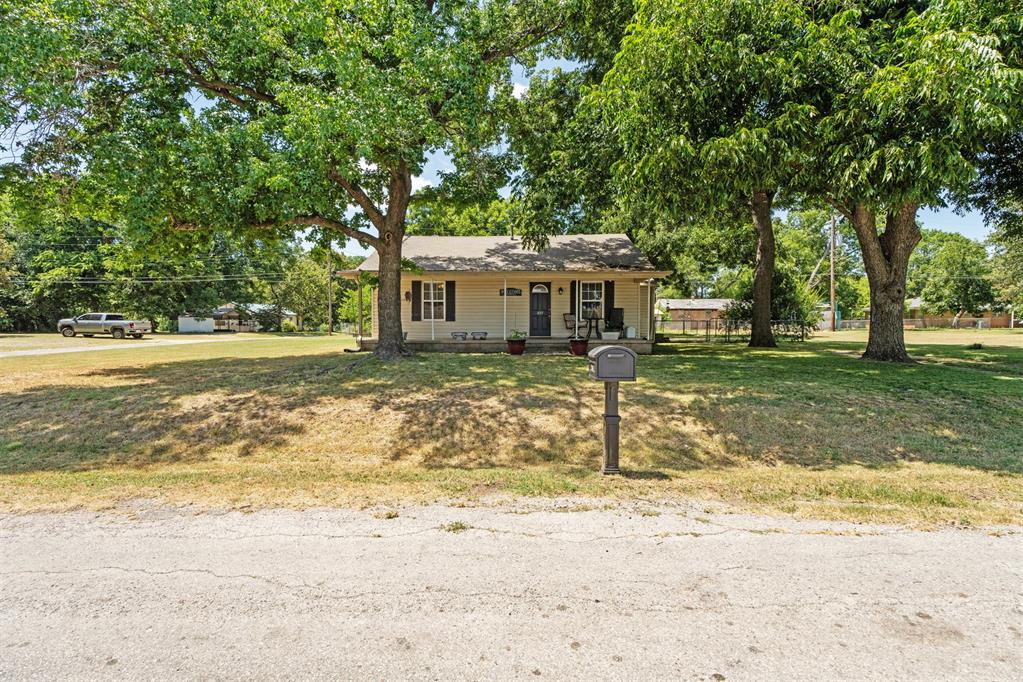 Homes for sale in Elmore, OK | 407 S Texas St, Elmore, OK 73433 | MLS# 1183460