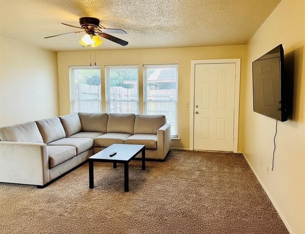 Homes for sale in Moore, OK | 832 Se 14Th St, Moore, OK 73160 | MLS# 1185157