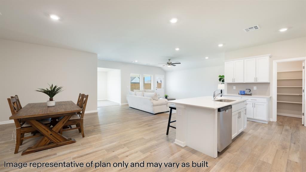 Homes for sale in Norman, OK | 5412 Windstone Dr, Norman, OK 73072 | MLS# 1185454