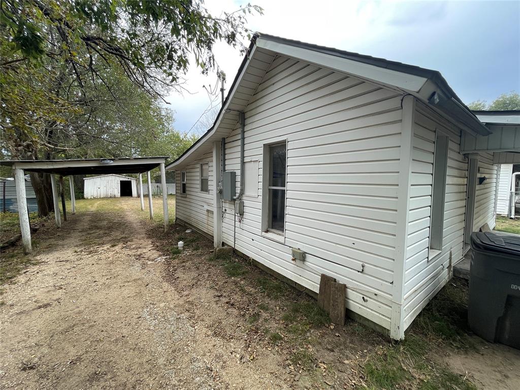 Homes for sale in Wewoka, OK | 1506 S Mekusukey Ave, Wewoka, OK 74884 | MLS# 1196918