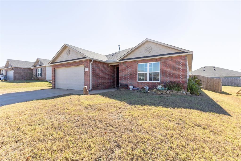 Homes for sale in Noble, OK | 1212 Onyx St, Noble, OK 73068 | MLS# 1199693