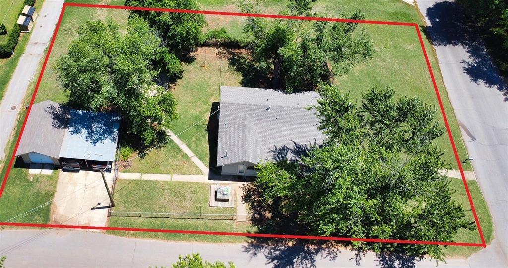 Homes for sale in Elk City, OK | 1323 W 2Nd St, Elk City, OK 73644 | MLS# 1199705