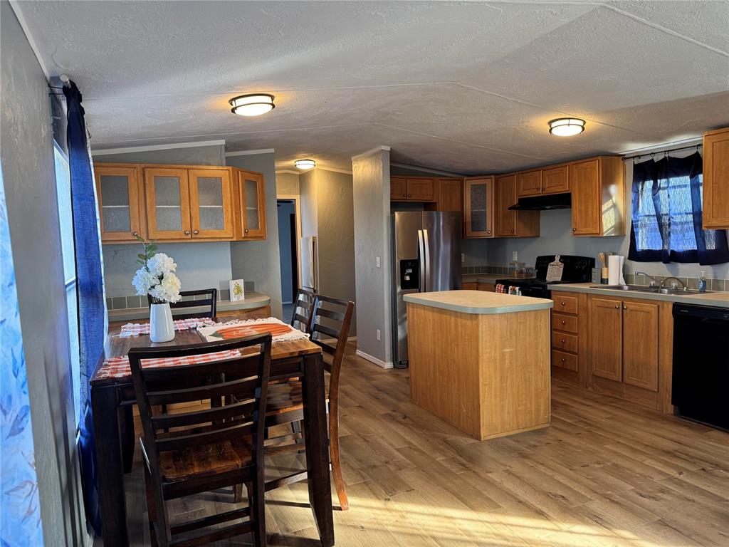 Homes for sale in Harrah, OK | 1812 Breezeway Hts, Harrah, OK 73045 | MLS# 1200991