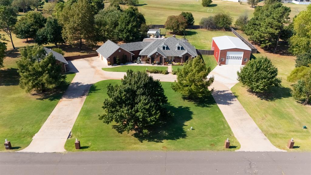 Homes for sale in Mustang, OK | 1001 N Red Bud Ter, Mustang, OK 73064 | MLS# 1204269