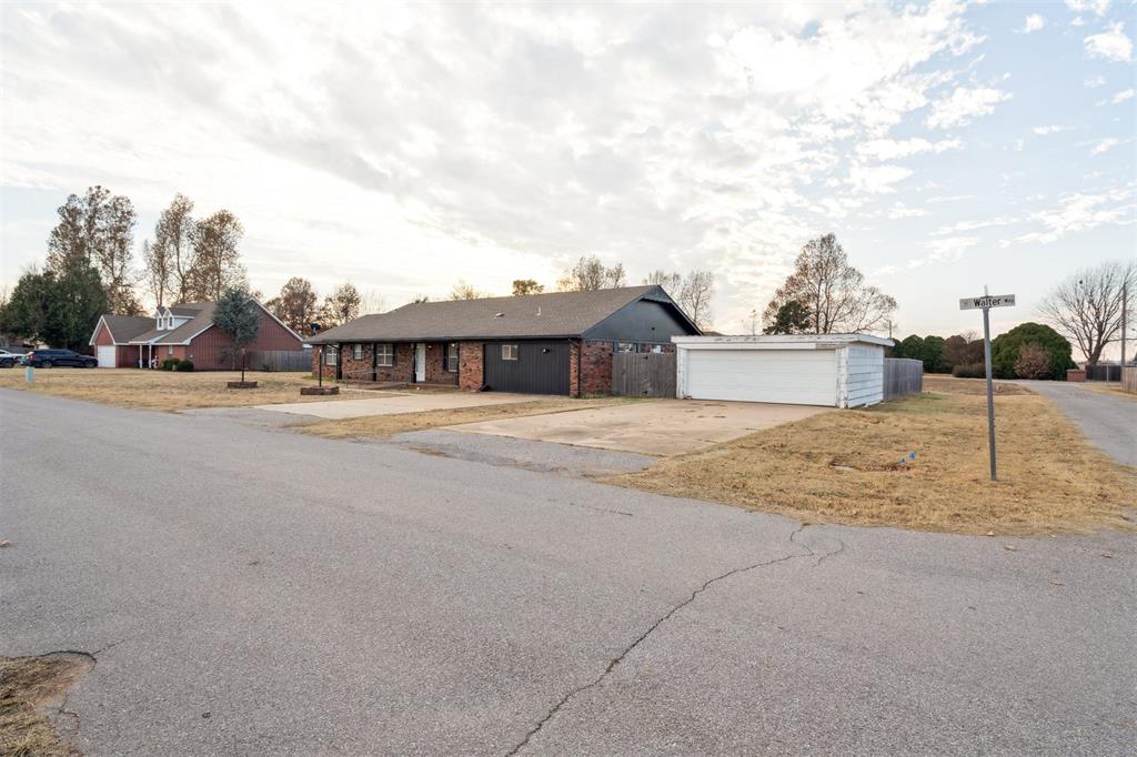 Homes for sale in Anadarko, OK | 202 Walter Way, Anadarko, OK 73005 | MLS# 1204340