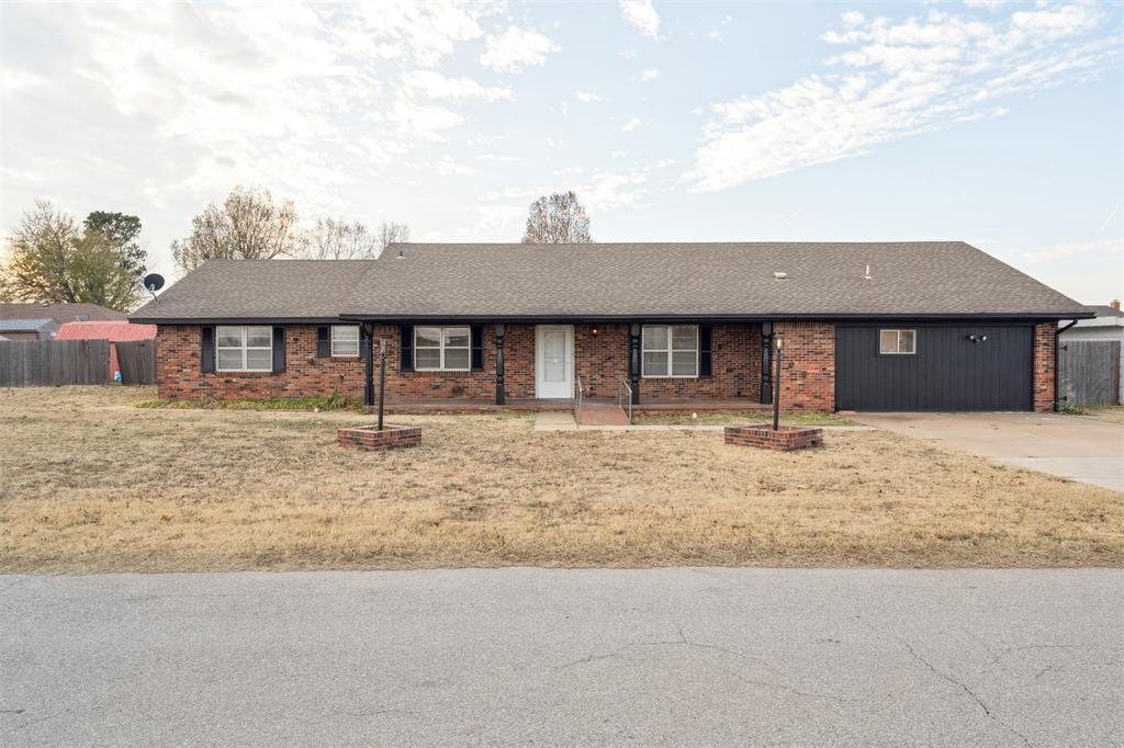 Homes for sale in Anadarko, OK | 202 Walter Way, Anadarko, OK 73005 | MLS# 1204340