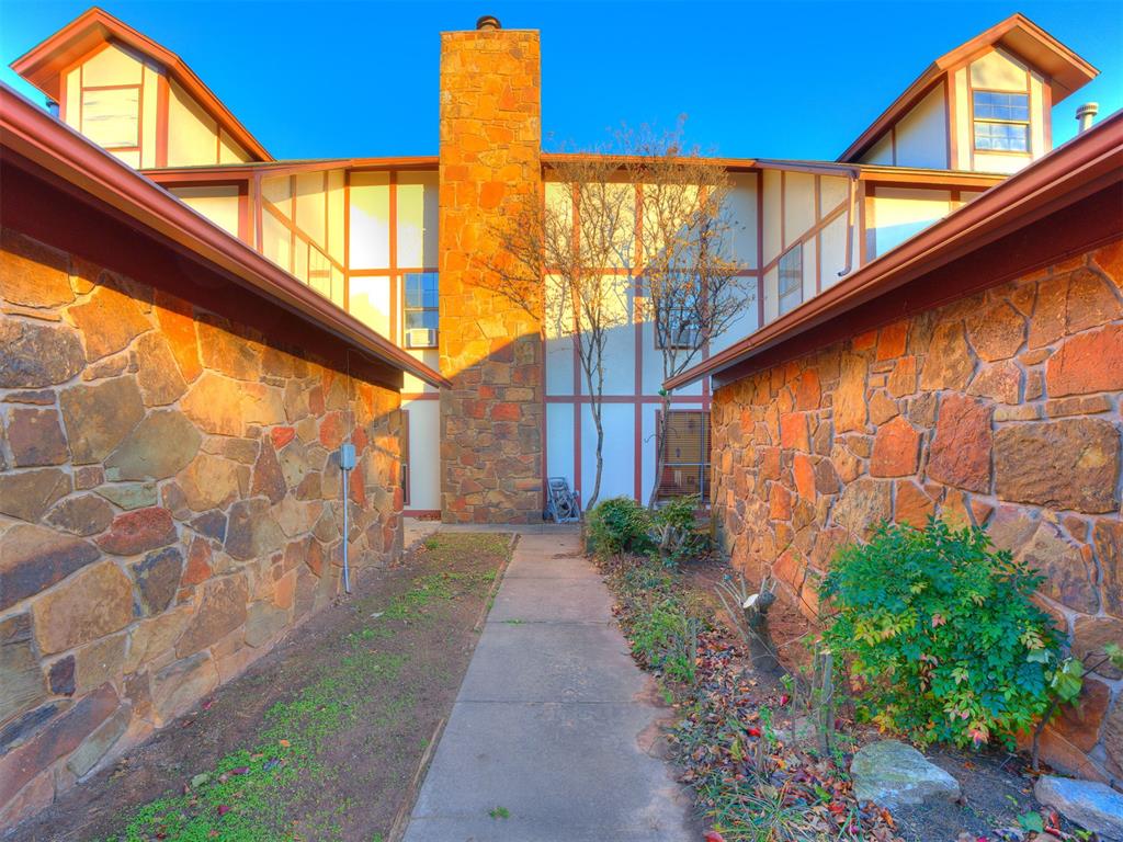 Homes for sale in Edmond, OK | 728 Rockridge Cir, Edmond, OK 73034 | MLS# 1204593