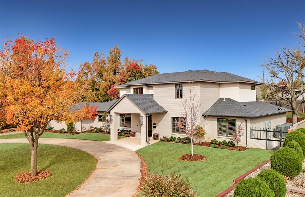 Homes for sale in Oklahoma City, OK | 2525 Pembroke Ter, Oklahoma City, OK 73116 | MLS# 1205179