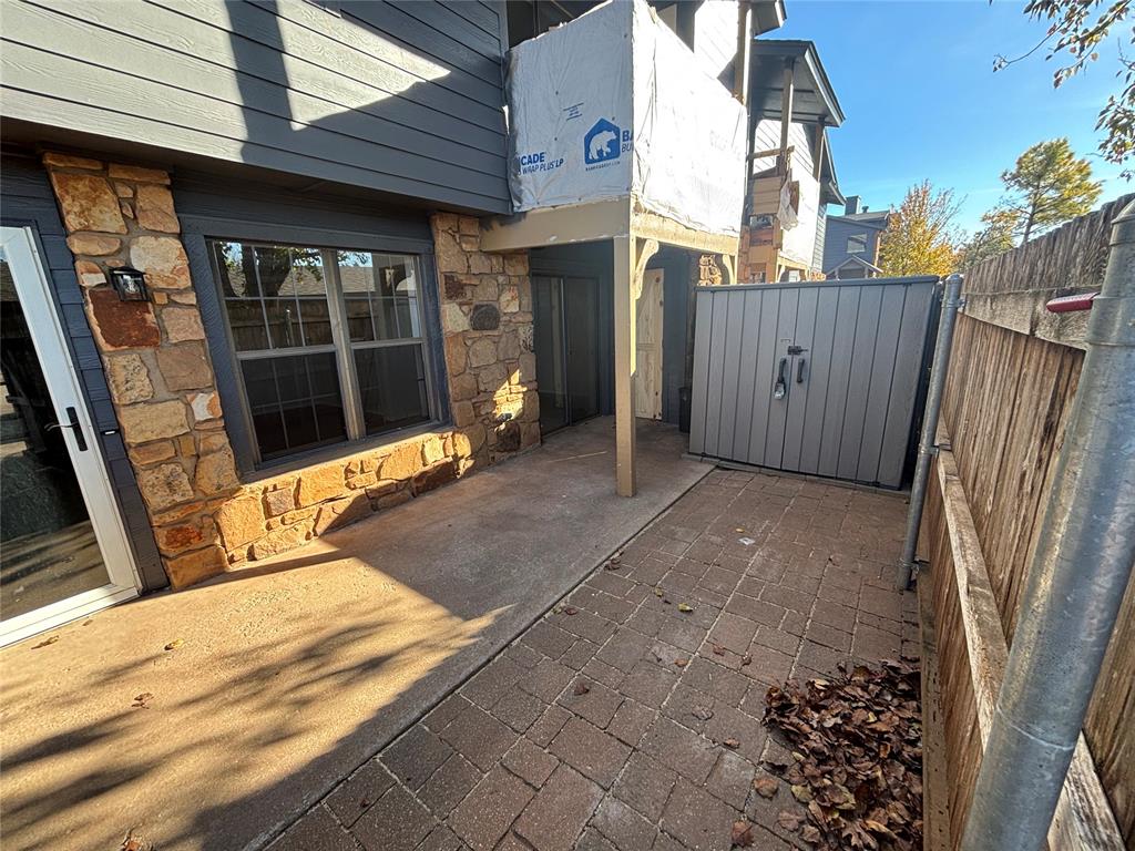 Homes for sale in Oklahoma City, OK | 14417 N Pennsylvania Ave #17B, Oklahoma City, OK 73134 | MLS# 1206053