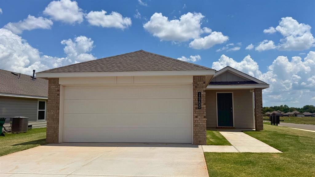Homes for sale in Piedmont, OK | 14200 Trickling Wy, Piedmont, OK 73078 | MLS# 1211378