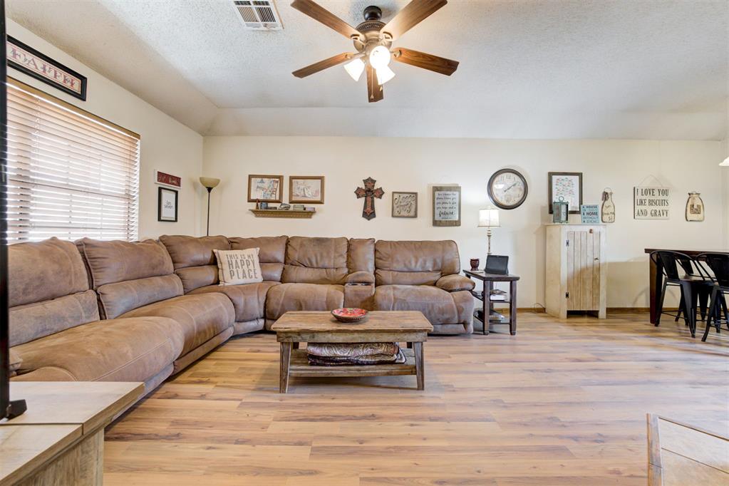 Homes for sale in Yukon, OK | 12260 Sw 10Th St, Yukon, OK 73099 | MLS# 1212021