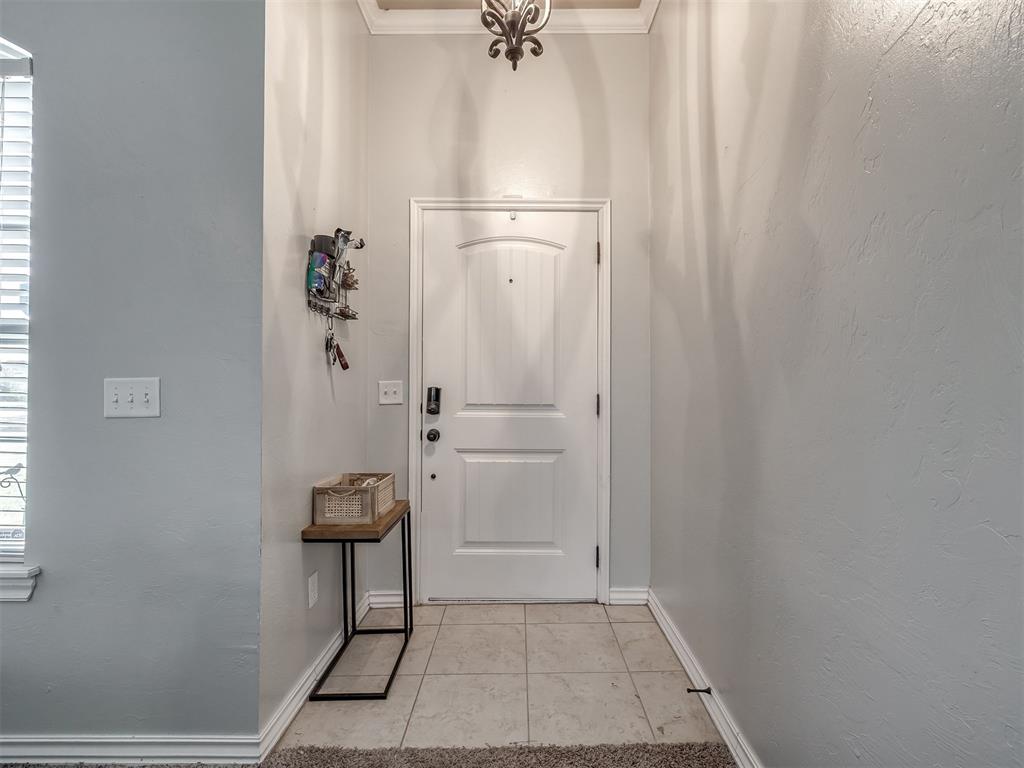 Homes for sale in Yukon, OK | 1001 Laurel Creek Dr, Yukon, OK 73099 | MLS# 1212155