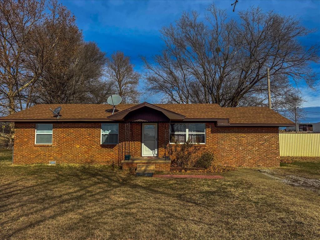 Homes for sale in Maysville, OK | 25025 100th St, Maysville, OK 73057 | MLS# 1212181
