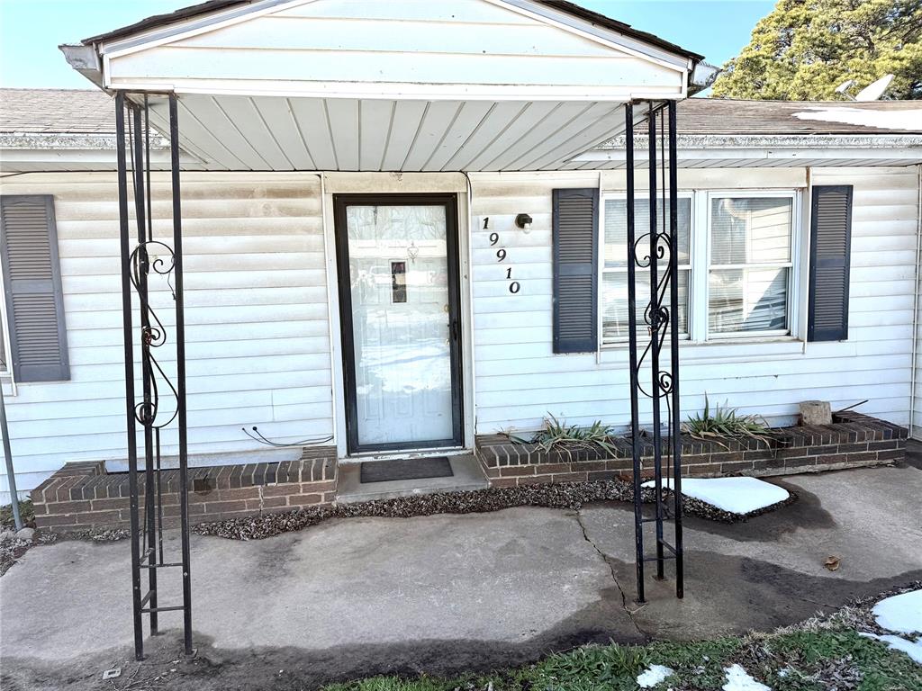 Homes for sale in Tecumseh, OK | 19910 Gordon Cooper Dr, Tecumseh, OK 74873 | MLS# 1212263