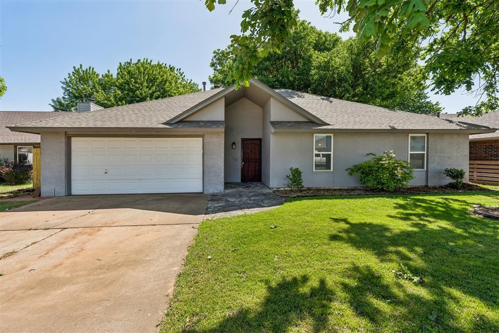 Homes for sale in Edmond, OK | 1224 Morrison Trl, Edmond, OK 73012 | MLS# 1214861