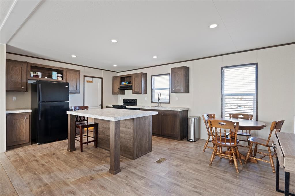 4th image of 12201 Meadowlake, Guthrie, OK 73044 | MLS# 1215263
